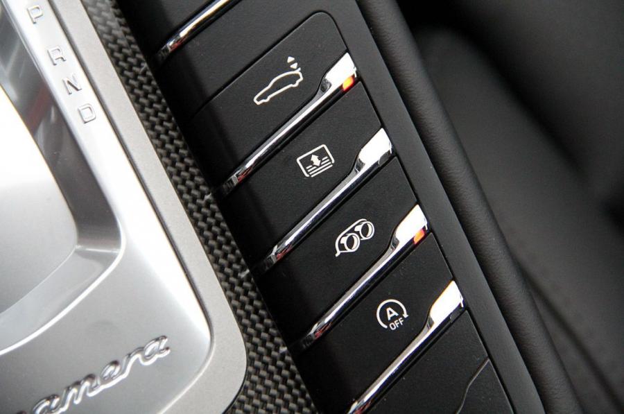  Porsche Panamera Turbo S 2012 года  (фото 58 из 91)